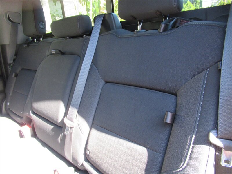 2020 Chevrolet Silverado 1500 LT Trail Boss   - Photo 27 - Sherman Oaks, CA 91423