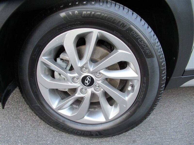 2018 Hyundai TUCSON SEL   - Photo 10 - Sherman Oaks, CA 91423