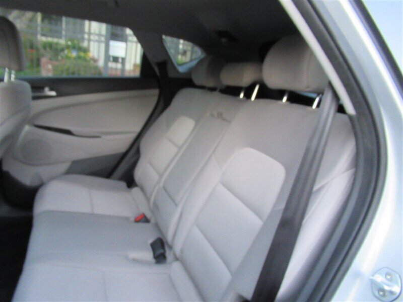 2018 Hyundai TUCSON SEL   - Photo 25 - Sherman Oaks, CA 91423