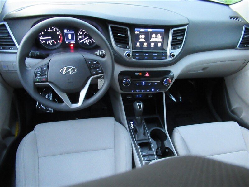 2018 Hyundai TUCSON SEL   - Photo 27 - Sherman Oaks, CA 91423