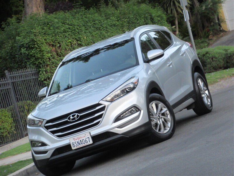 2018 Hyundai TUCSON SEL   - Photo 11 - Sherman Oaks, CA 91423