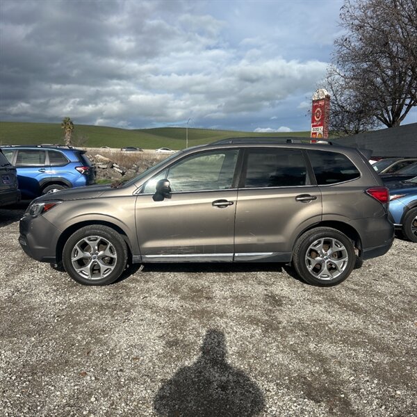 2018 Subaru Forester 2.5i Touring   - Photo 9 - Sherman Oaks, CA 91423