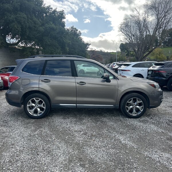 2018 Subaru Forester 2.5i Touring   - Photo 10 - Sherman Oaks, CA 91423