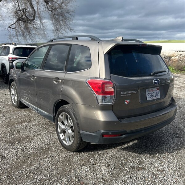 2018 Subaru Forester 2.5i Touring   - Photo 6 - Sherman Oaks, CA 91423