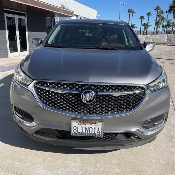 2019 Buick Enclave Avenir   - Photo 2 - Sherman Oaks, CA 91423