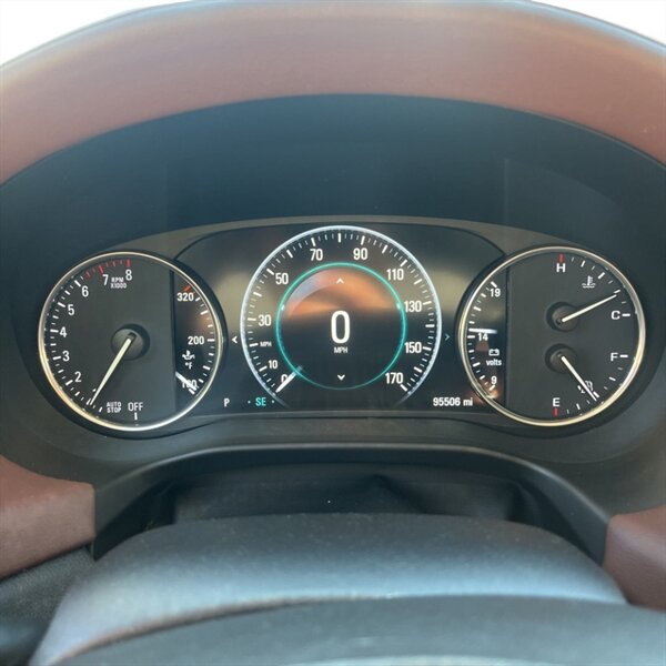 2019 Buick Enclave Avenir   - Photo 23 - Sherman Oaks, CA 91423