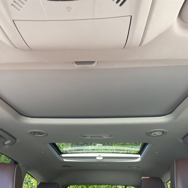 2019 Buick Enclave Avenir   - Photo 20 - Sherman Oaks, CA 91423