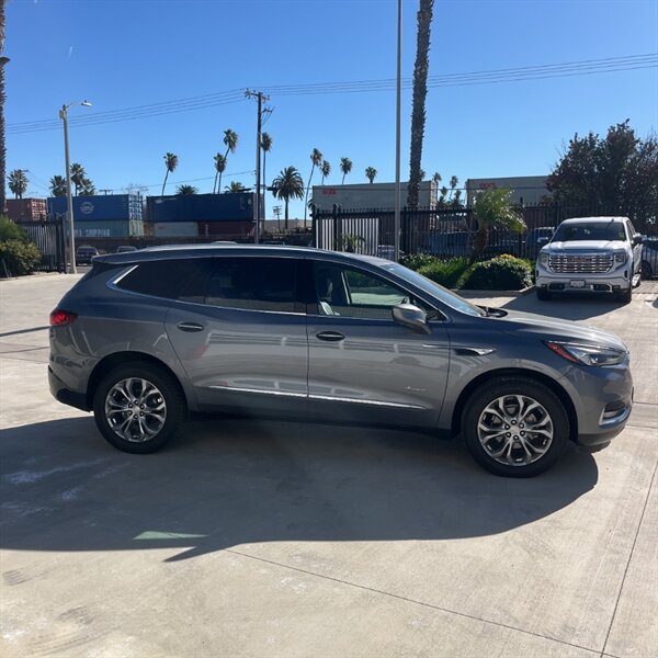 2019 Buick Enclave Avenir   - Photo 9 - Sherman Oaks, CA 91423