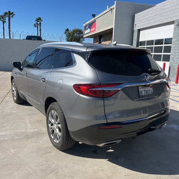 2019 Buick Enclave Avenir   - Photo 8 - Sherman Oaks, CA 91423