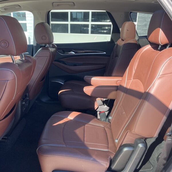 2019 Buick Enclave Avenir   - Photo 16 - Sherman Oaks, CA 91423