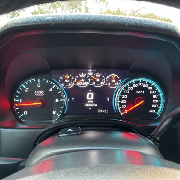 2019 GMC Yukon XL SLT   - Photo 23 - Sherman Oaks, CA 91423