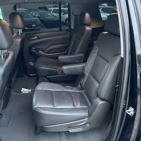 2019 GMC Yukon XL SLT   - Photo 19 - Sherman Oaks, CA 91423