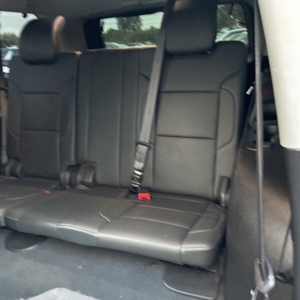 2019 GMC Yukon XL SLT   - Photo 20 - Sherman Oaks, CA 91423