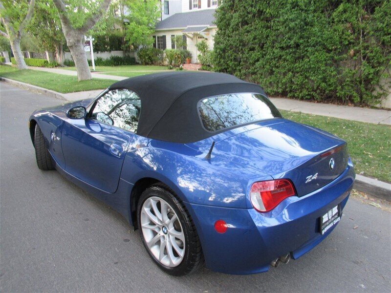2006 BMW Z4 3.0i   - Photo 35 - Sherman Oaks, CA 91423