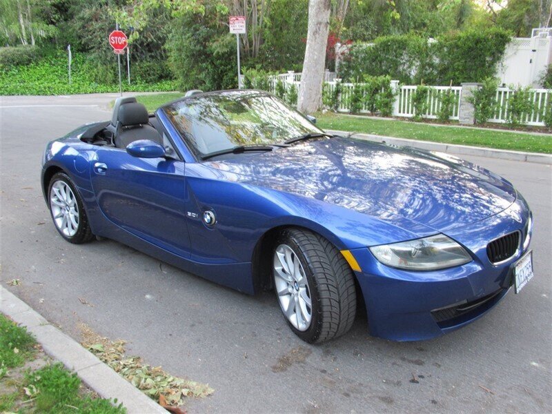 2006 BMW Z4 3.0i   - Photo 10 - Sherman Oaks, CA 91423