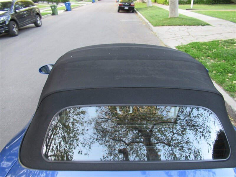 2006 BMW Z4 3.0i   - Photo 40 - Sherman Oaks, CA 91423