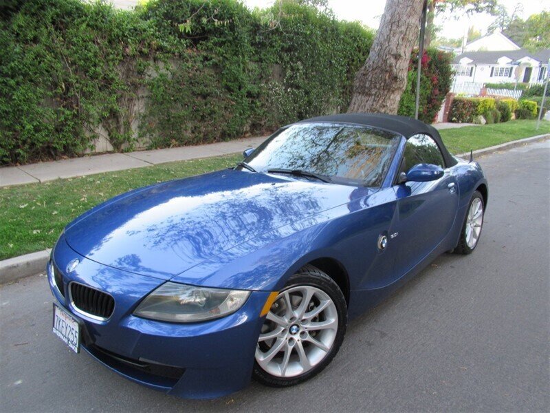 2006 BMW Z4 3.0i   - Photo 33 - Sherman Oaks, CA 91423