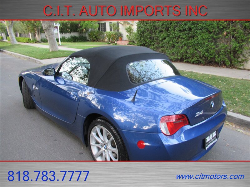 2006 BMW Z4 3.0i   - Photo 35 - Sherman Oaks, CA 91423
