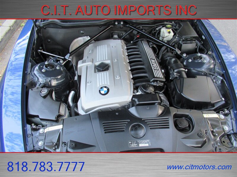 2006 BMW Z4 3.0i   - Photo 21 - Sherman Oaks, CA 91423