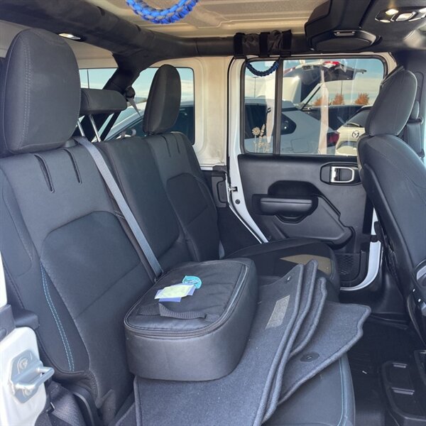 2021 Jeep Wrangler Unlimited Rubicon 4xe   - Photo 19 - Sherman Oaks, CA 91423