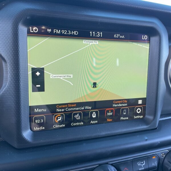 2021 Jeep Wrangler Unlimited Rubicon 4xe   - Photo 25 - Sherman Oaks, CA 91423