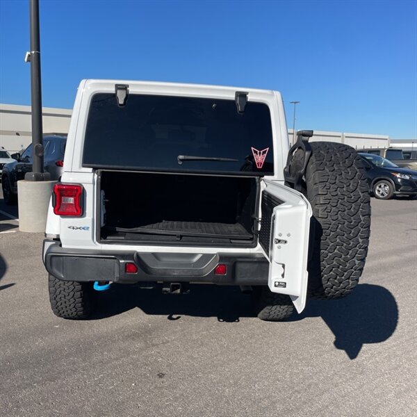 2021 Jeep Wrangler Unlimited Rubicon 4xe   - Photo 11 - Sherman Oaks, CA 91423