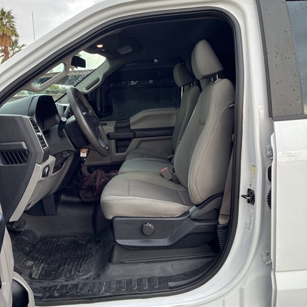 2017 Ford F-250 Super Duty XL   - Photo 18 - Sherman Oaks, CA 91423