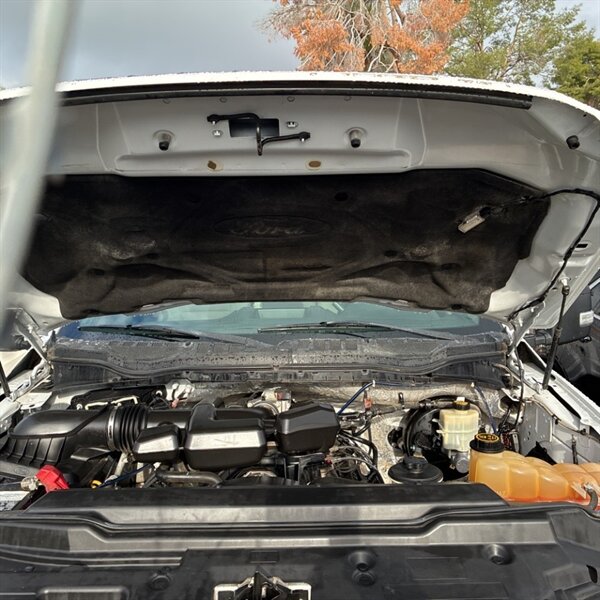 2017 Ford F-250 Super Duty XL   - Photo 16 - Sherman Oaks, CA 91423