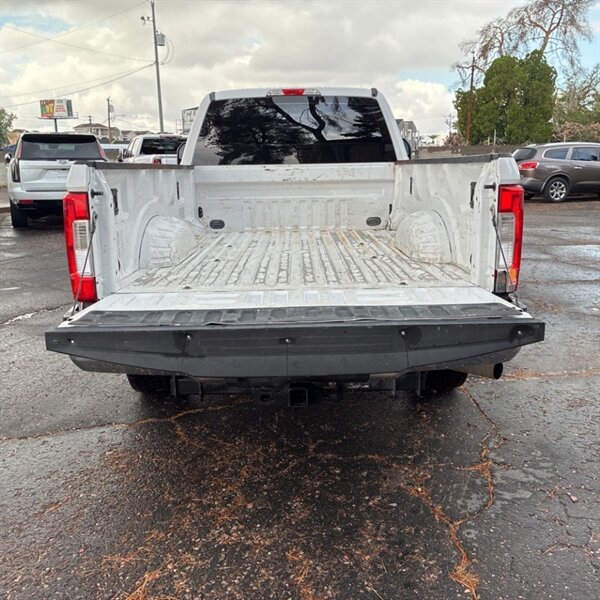2017 Ford F-250 Super Duty XL   - Photo 6 - Sherman Oaks, CA 91423
