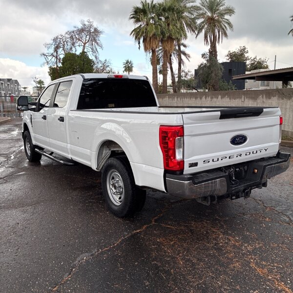 2017 Ford F-250 Super Duty XL   - Photo 5 - Sherman Oaks, CA 91423