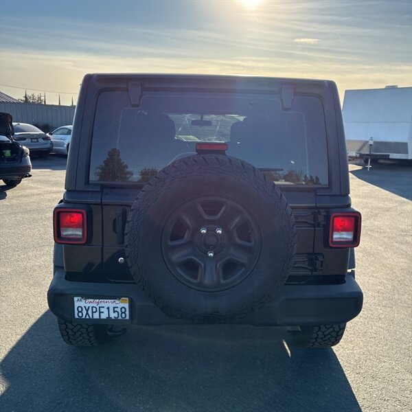 2021 Jeep Wrangler Unlimited Sport   - Photo 8 - Sherman Oaks, CA 91423