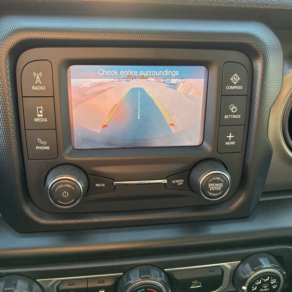 2021 Jeep Wrangler Unlimited Sport   - Photo 21 - Sherman Oaks, CA 91423