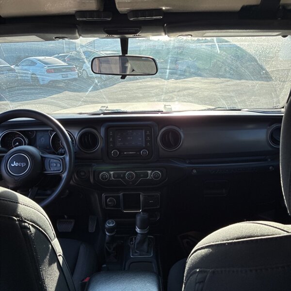 2021 Jeep Wrangler Unlimited Sport   - Photo 23 - Sherman Oaks, CA 91423