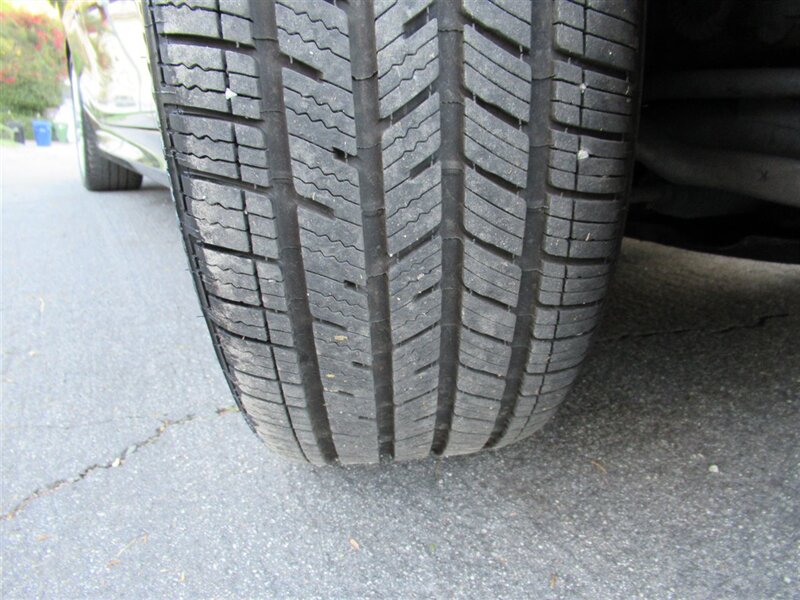 2017 BMW 230i   - Photo 15 - Sherman Oaks, CA 91423