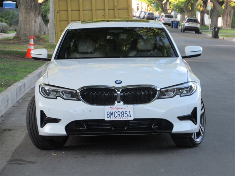 2019 BMW 330i  