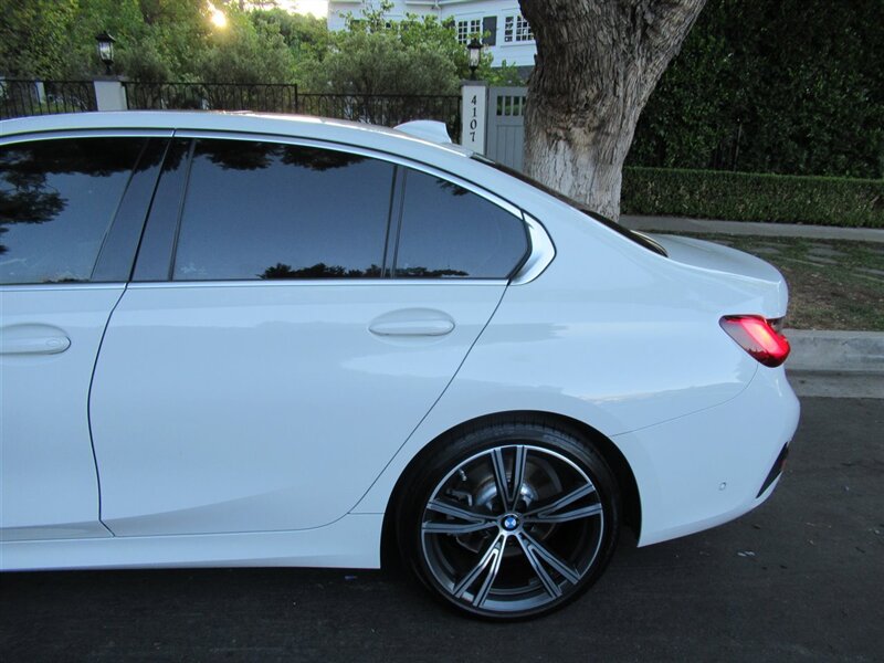 2019 BMW 330i   - Photo 41 - Sherman Oaks, CA 91423