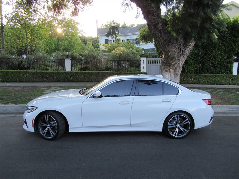 2019 BMW 330i   - Photo 8 - Sherman Oaks, CA 91423