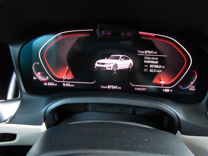 2019 BMW 330i   - Photo 22 - Sherman Oaks, CA 91423