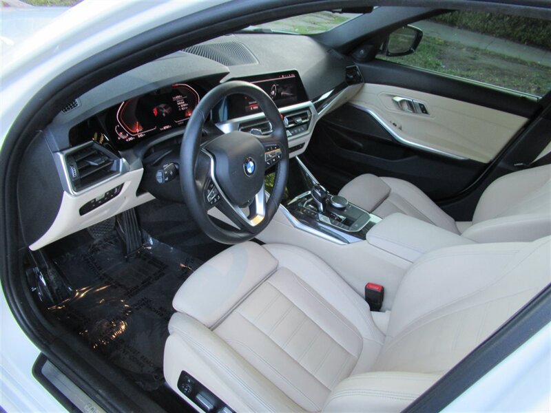 2019 BMW 330i   - Photo 18 - Sherman Oaks, CA 91423