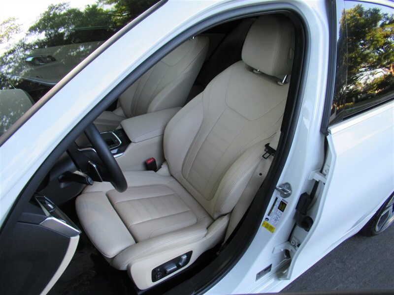 2019 BMW 330i   - Photo 17 - Sherman Oaks, CA 91423