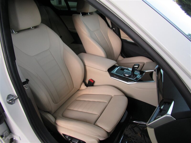 2019 BMW 330i   - Photo 35 - Sherman Oaks, CA 91423