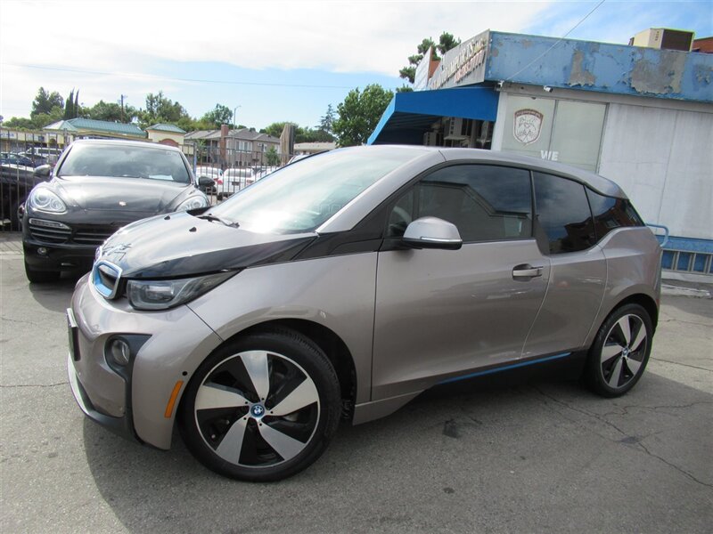 2014 BMW i3   - Photo 4 - Sherman Oaks, CA 91423