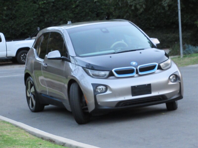 2014 BMW i3   - Photo 2 - Sherman Oaks, CA 91423