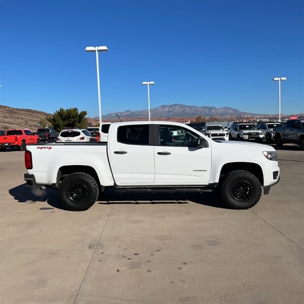 2020 Chevrolet Colorado Work Truck   - Photo 4 - Sherman Oaks, CA 91423