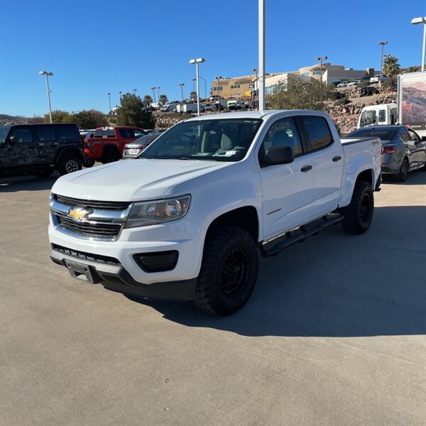 2020 Chevrolet Colorado Work Truck   - Photo 2 - Sherman Oaks, CA 91423