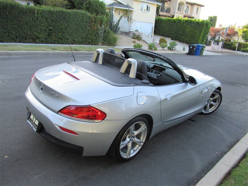 2014 BMW Z4 sDrive28i   - Photo 11 - Sherman Oaks, CA 91423