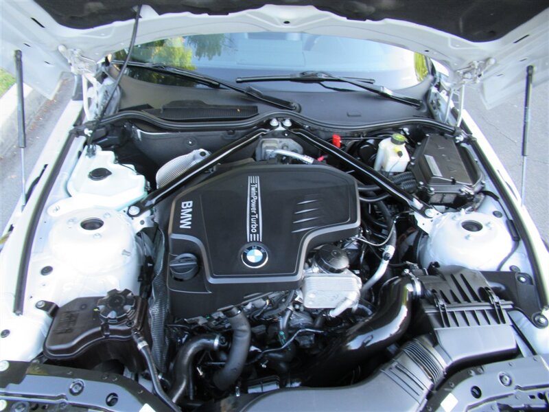 2014 BMW Z4 sDrive28i   - Photo 41 - Sherman Oaks, CA 91423