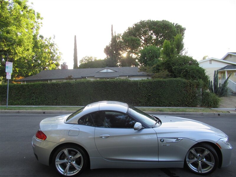 2014 BMW Z4 sDrive28i   - Photo 45 - Sherman Oaks, CA 91423