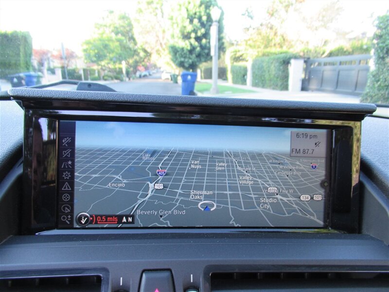 2014 BMW Z4 sDrive28i   - Photo 24 - Sherman Oaks, CA 91423