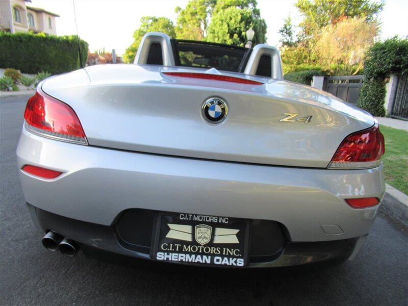 2014 BMW Z4 sDrive28i   - Photo 36 - Sherman Oaks, CA 91423